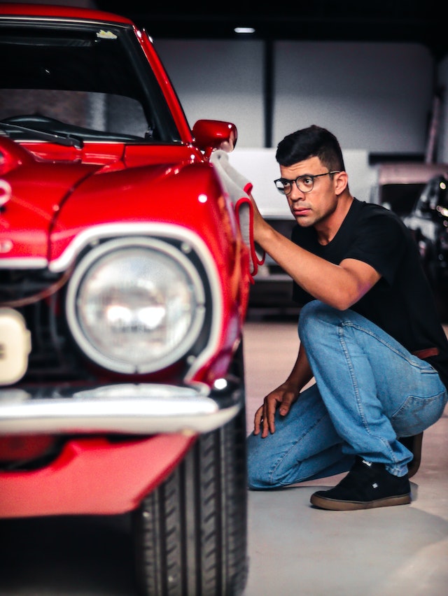 The Top Gadgets and Electronics for Car Enthusiasts